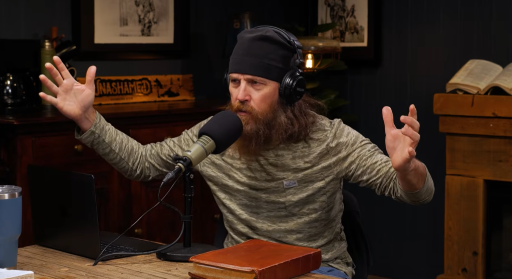 Jase explained that he and a few friends had been out in his Argo, an extreme-terrain vehicle, because one of them had crashed his truck on the ice.